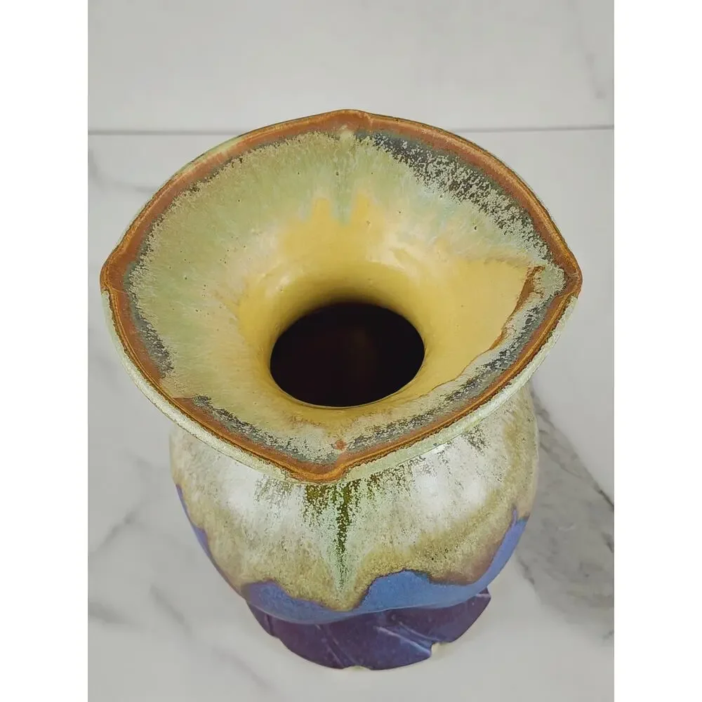 Vase Art Pottery Height 7